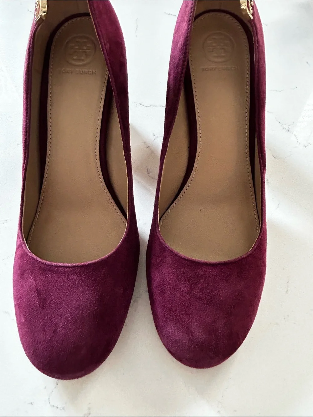 Tory Burch Elizabeth maroon heels/pumps size 9
